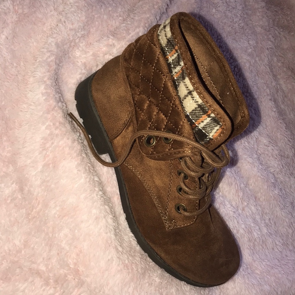 Women’s boots
